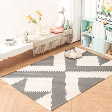 New Design Triangular Puzzle Mat Made of EVA Material. It Can Be Assembled Into Different Designs for Children's Activity Mats